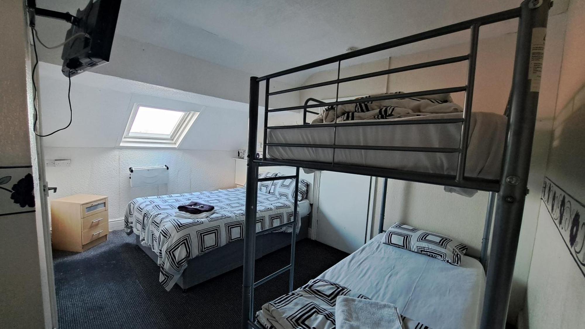 Fern Villa Hotel - Albert Road Blackpool Bilik gambar