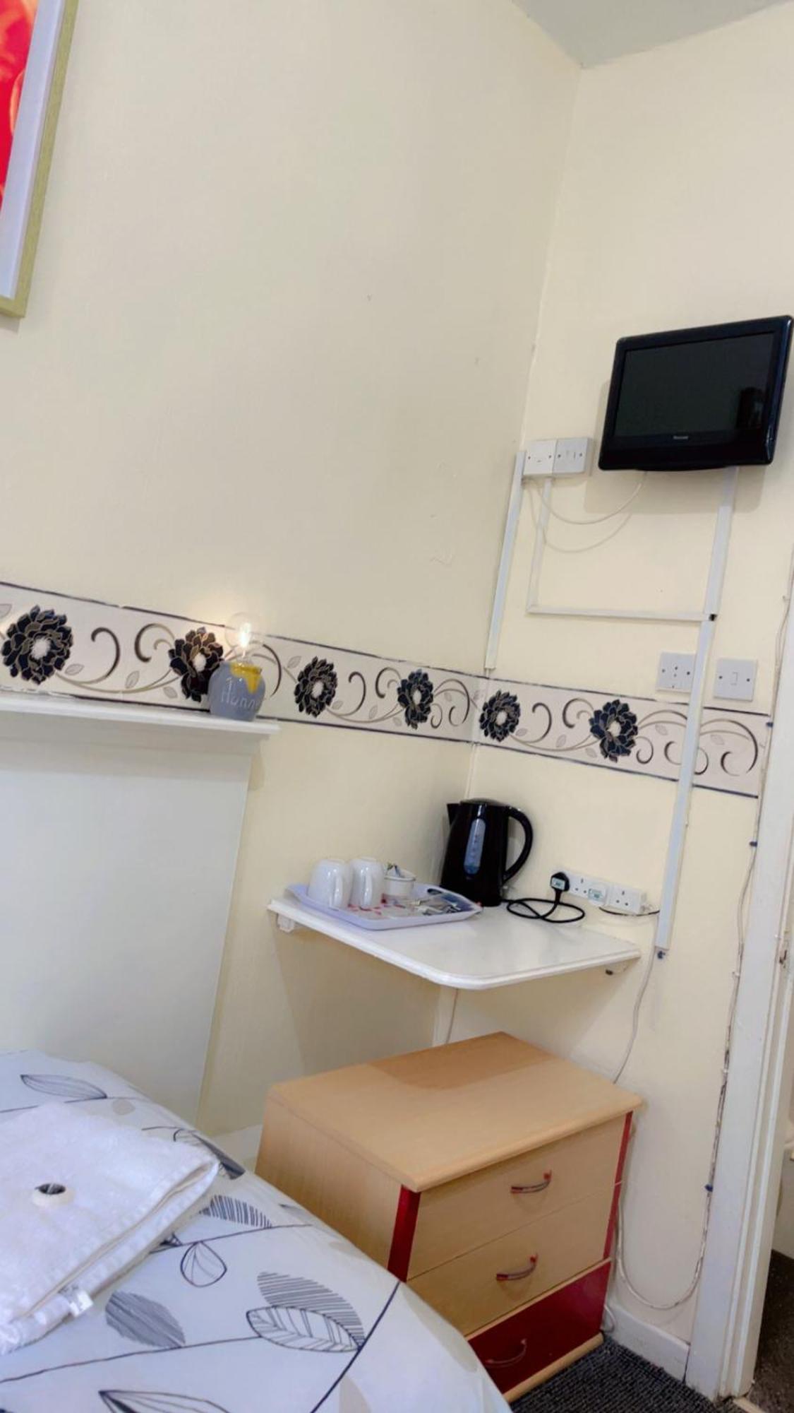 Fern Villa Hotel - Albert Road Blackpool Luaran gambar