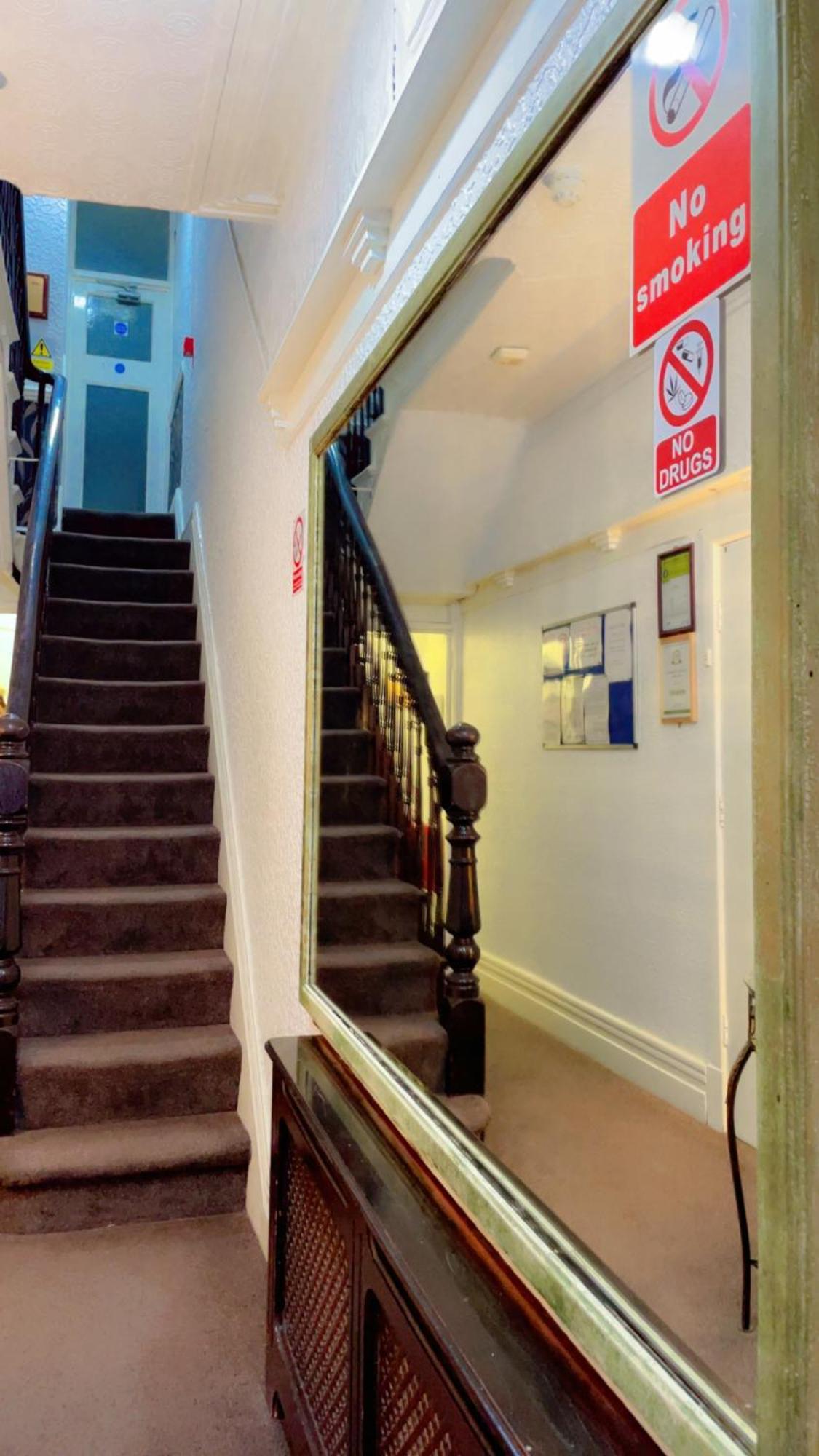 Fern Villa Hotel - Albert Road Blackpool Luaran gambar